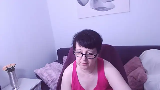 ChristaRose online show from June 30, 8:08 pm
