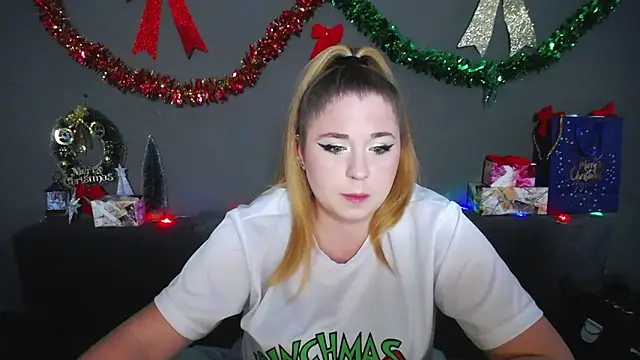 JessikaDaniel online show from December 18, 11:26 am