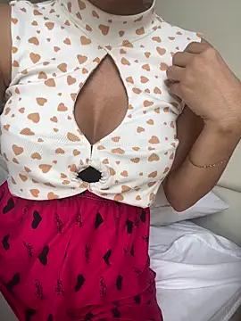 DulceMya6 online show from January 15, 4:02 pm