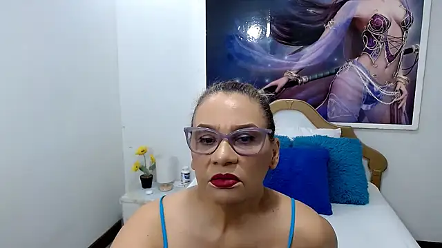 emiliaa hot online show from July 30, 3:57 pm