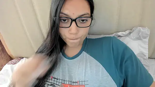 roniewester online show from November 7, 3:17 pm