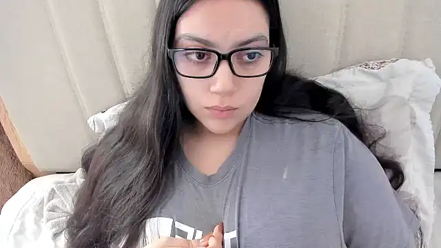 roniewester online show from February 28, 3:11 pm