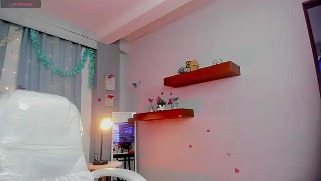 Samantha Brooke online show from December 2, 9:17 pm