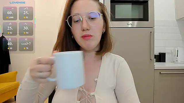 Charmy Gracy online show from June 29, 9:27 am