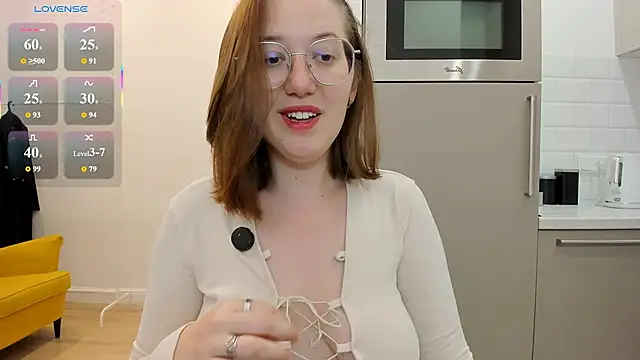 Charmy Gracy online show from June 29, 10:15 am