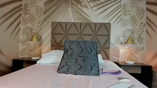 Scarleett 22 online show from January 17, 7:54 pm