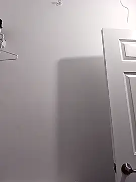 AmethystFoxx online show from November 3, 9:41 pm