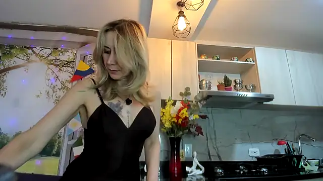 ashleymilf 1 online show from June 15, 9:15 pm