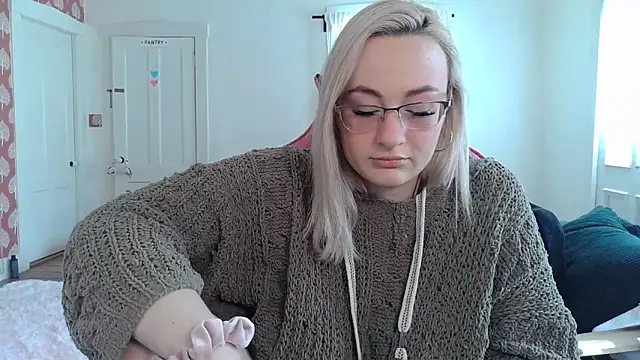 ashleyblaydex online show from February 5, 2:53 pm