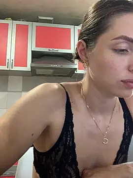 SeducingYoghourt online show from July 25, 4:25 pm