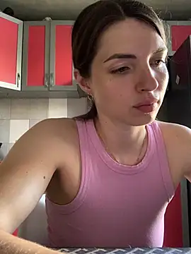 SeducingYoghourt online show from June 23, 3:21 pm