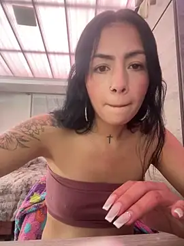 MadisonCambel online show from May 5, 10:02 pm