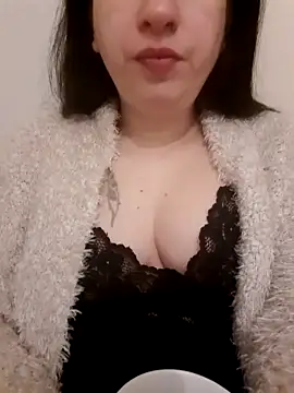Tinka-Bella-Privat online show from April 29, 4:16 am