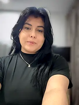 Alyaa s online show from October 30, 2:03 am