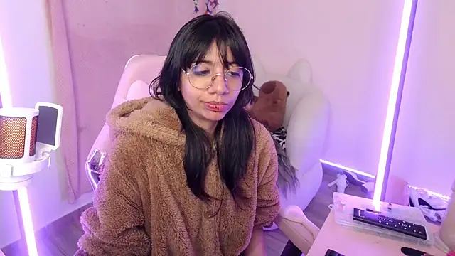 Nami usagi online show from September 10, 4:18 pm