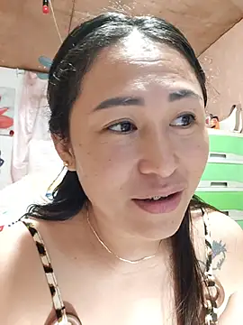 Ugly Filipina online show from July 6, 10:23 pm