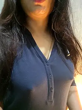 RadhaBabe online show from May 14, 5:41 pm