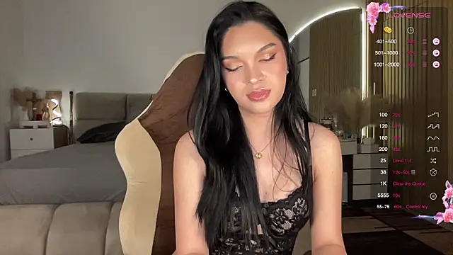 Rogueblaze online show from February 21, 6:36 am