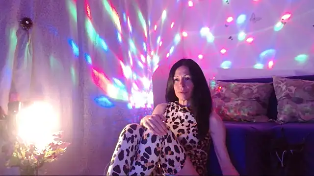 ElysaSun online show from July 12, 8:31 pm