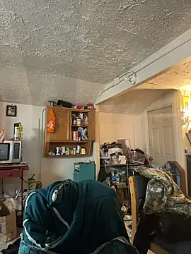 evacheers online show from February 9, 8:38 am