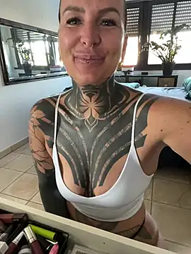 InkedBiitch online show from July 2, 6:41 am