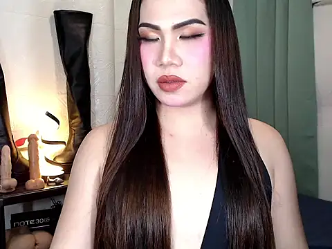 elise bloom69 online show from April 30, 1:49 pm