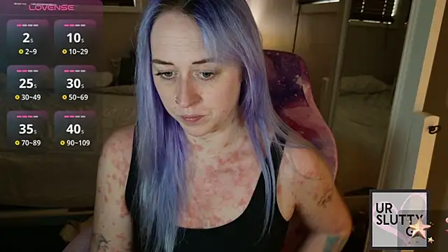 ursluttygf online show from May 5, 3:15 pm