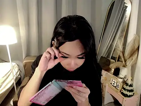 Sluty Nicaxxx online show from August 2, 8:56 pm