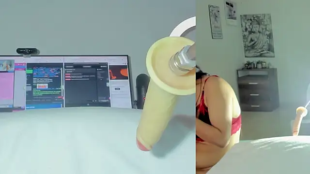 sofi velez online show from July 3, 5:19 pm