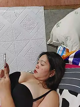 MissKitty31 online show from May 19, 1:40 pm
