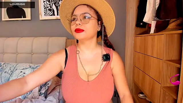 Ashley black6 online show from June 17, 1:34 pm