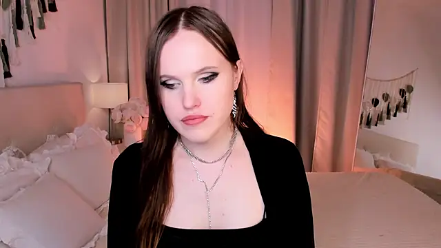 EffieMinki online show from June 19, 10:24 pm