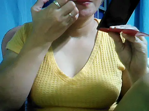 ashlylove25 online show from June 15, 3:23 pm
