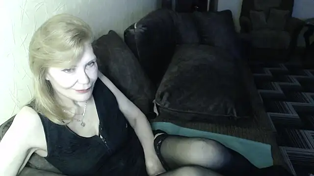Sexy Irene online show from April 26, 5:27 am