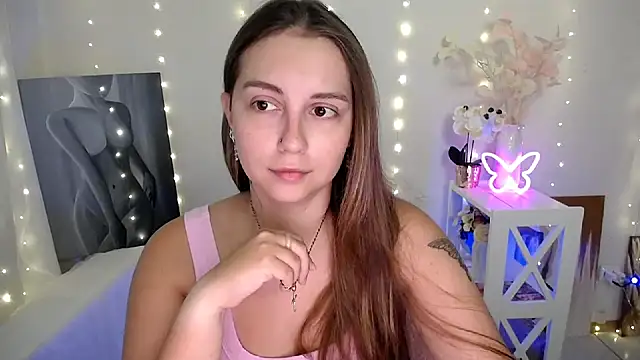 SweetPrincess  online show from July 23, 5:37 am