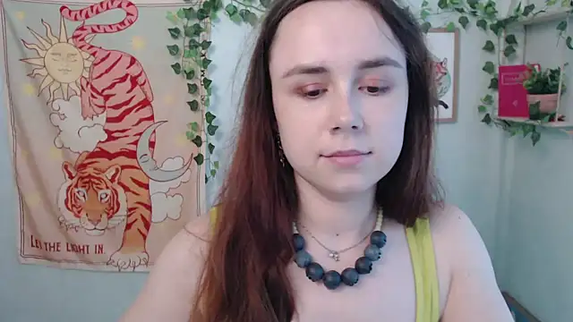 VeryVeryVeryShy  online show from June 30, 10:15 am