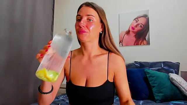 Squishy Goddess online show from July 29, 1:38 am