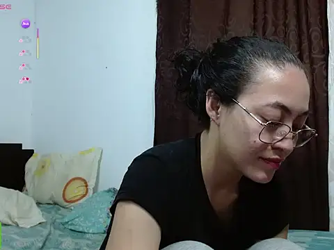Olivia Bright online show from June 4, 10:14 pm