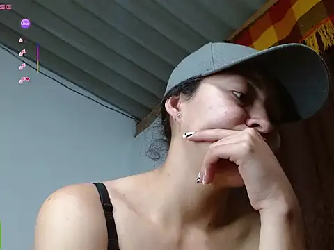 Olivia Bright online show from May 27, 1:57 am