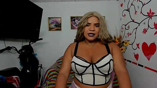lafugosaluciana online show from July 29, 7:52 am