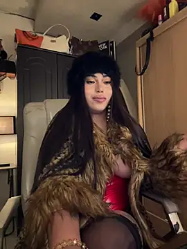 BigDominaMia online show from March 7, 4:41 am