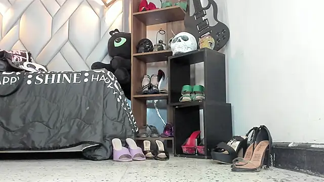 MirandaHaguen online show from March 3, 9:10 pm