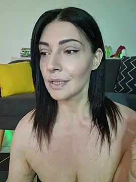 AryaSummersReal online show from June 25, 7:24 am