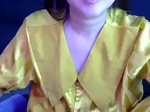 Bee 2k online show from October 25, 5:15 am