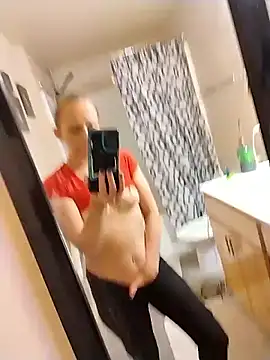 eatmeplease44 online show from September 15, 2:42 am