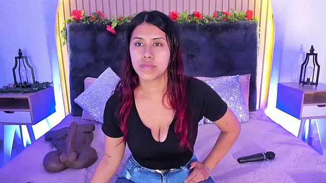 Karlagonzales  online show from October 22, 10:09 am