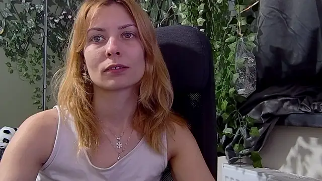 karo123421 online show from January 18, 9:00 pm