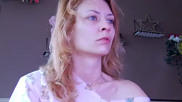 karo123421 online show from January 11, 8:52 am