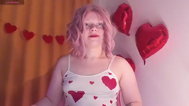 SueNiceeeee online show from February 14, 11:40 pm