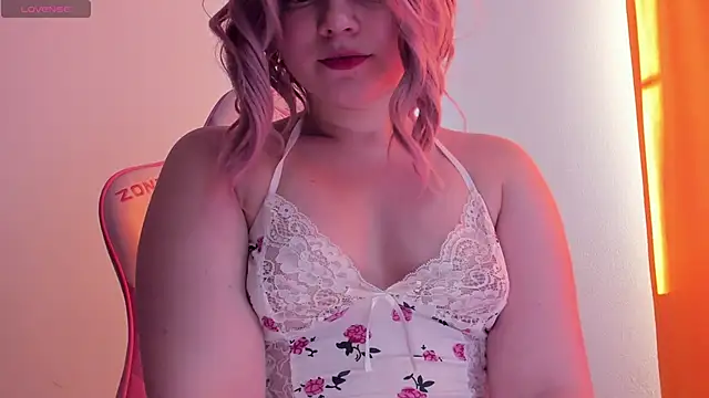 SueNiceeeee online show from October 19, 6:37 am